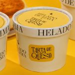 Helado de tarta de queso una forma cremosa y diferente de disfrutar tu postre favorito